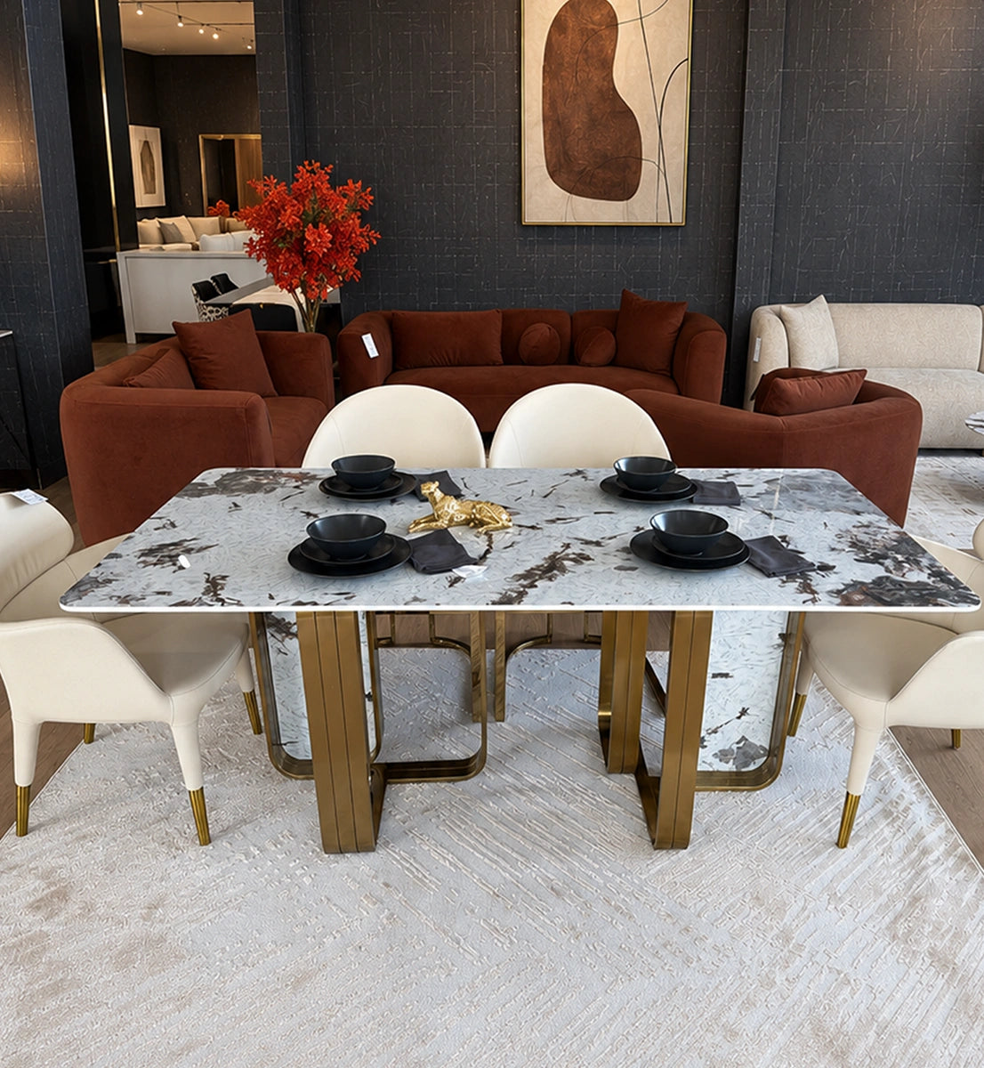 Spacious &amp; Balanced Tabletop