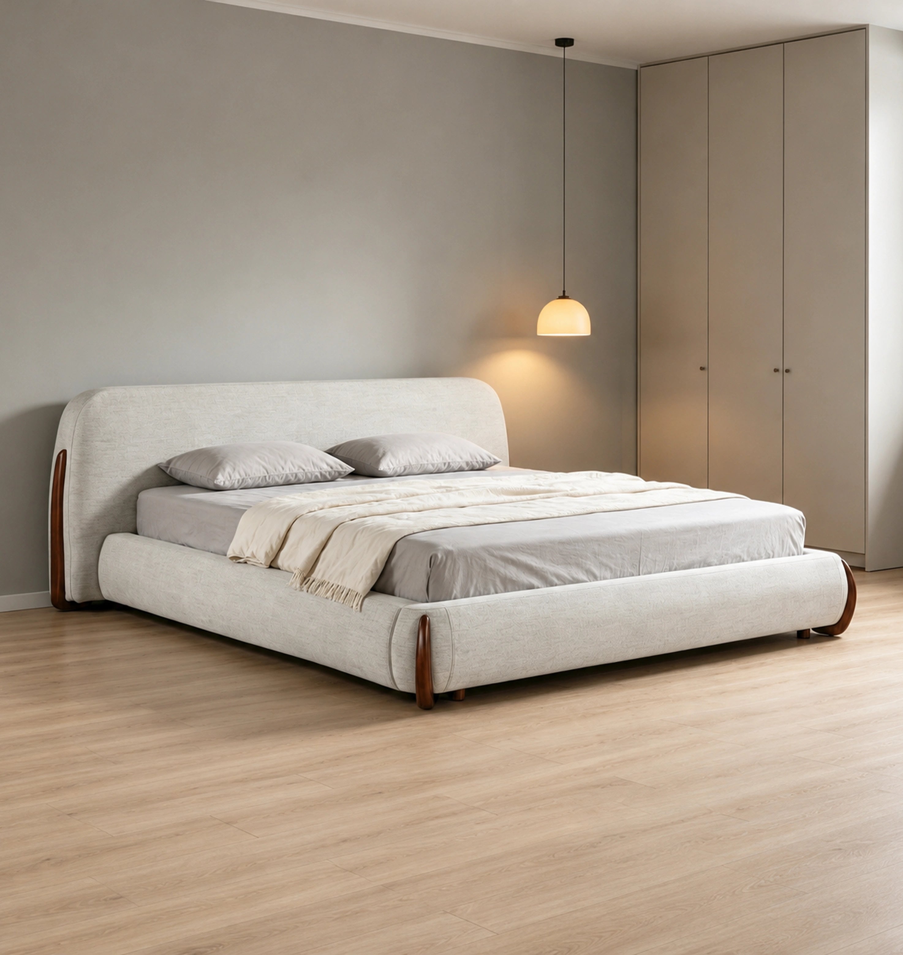 Chelsey queen bed
